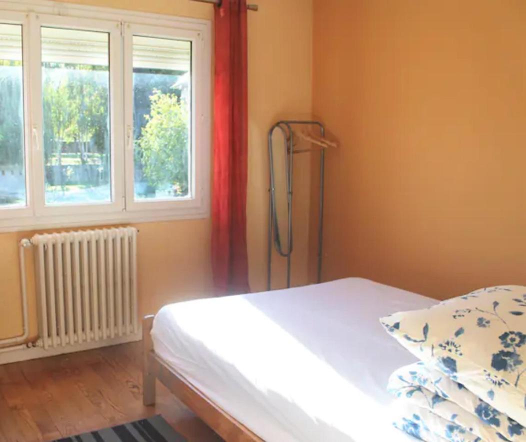 Maison calme et idéalement placée caen/st contest Cambes-en-Plaine Esterno foto